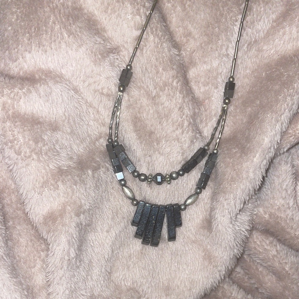 Magnetic Pewter Y2K Elegant Black and Silver Necklace
